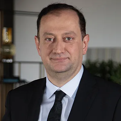 Vuslat Bayoglu