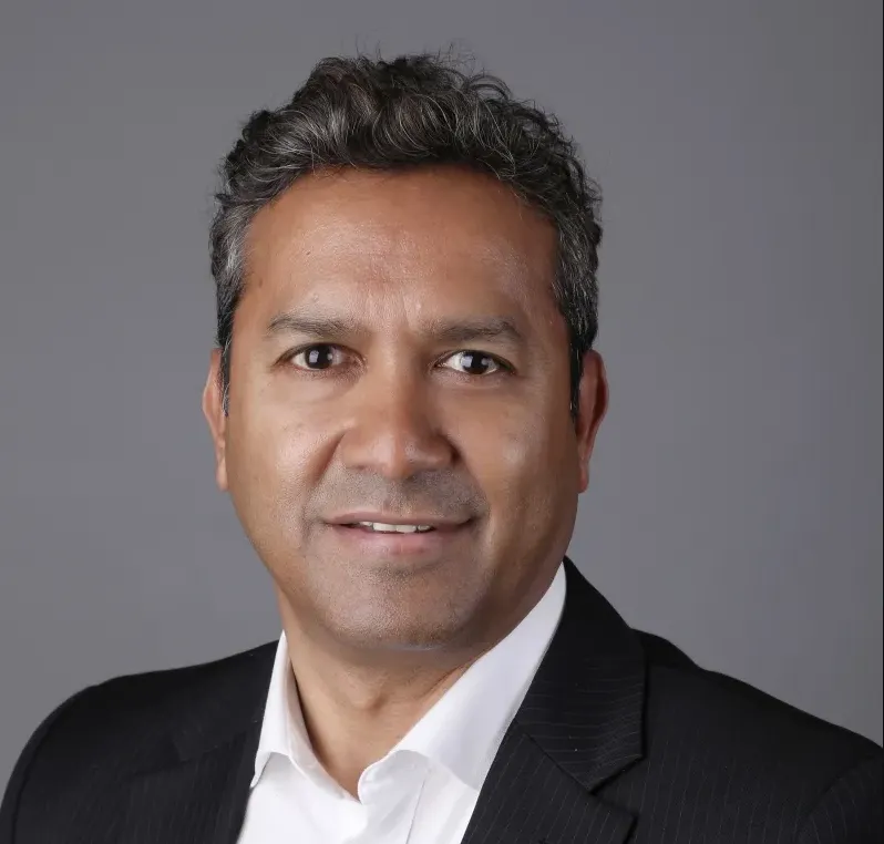 Clive Govender Headshot