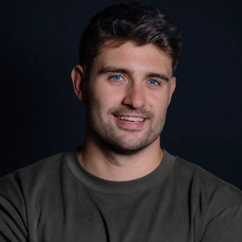 Freddy Smith Headshot