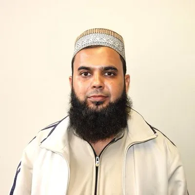 Dr. Zakariyyaa Oumar